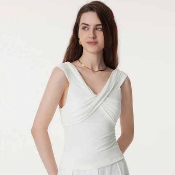 OGL Off-Shoulder White Blouse - Picture 4 of 7